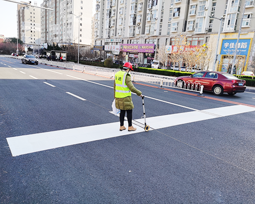 大連道路標(biāo)志標(biāo)線標(biāo)牌案例